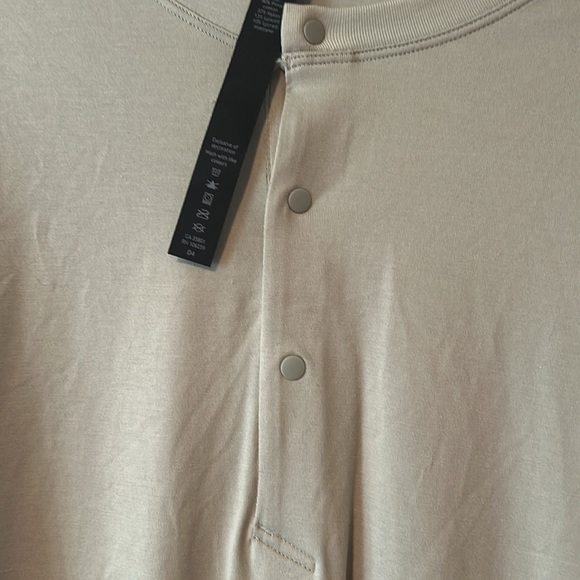 NWT Lululemon men’s long sleeve Henley size XXL - Picture 4 of 8